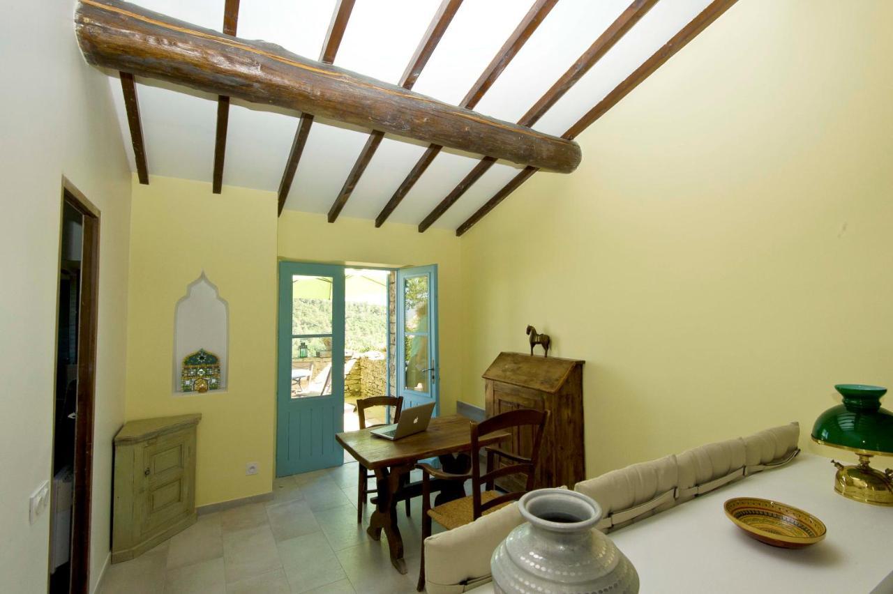 Appartement Bastide au coeur du Lubéron à Gordes Extérieur photo